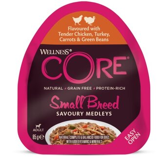 Wellness CORE Small Breed Savoury Medleys, kipfilet, kalkoen, wortelen en groene bonen - 85g